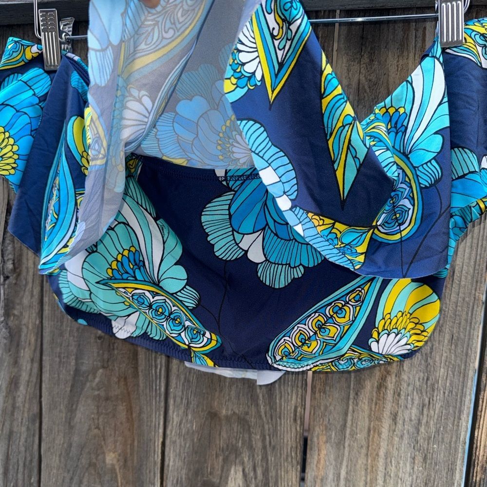 TRINA TURK SWIM Pirouette Off The Shoulder Ruffle Bandeau Swim Top Size 14 - Picture 7 of 8